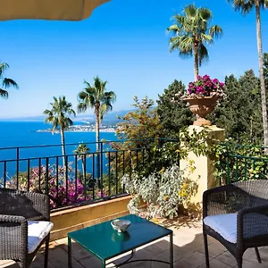 4* Отель Belvedere